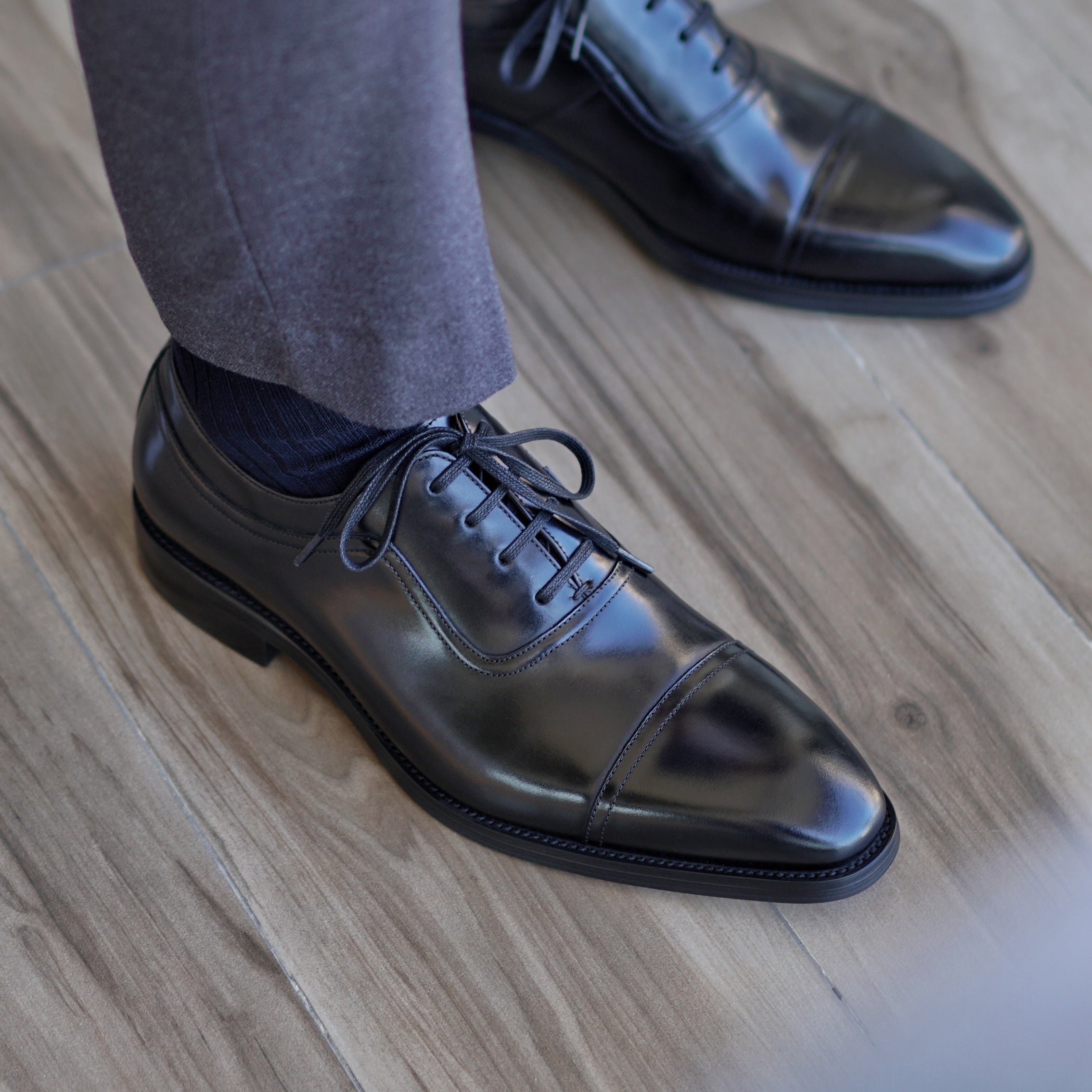 Semi-Brogue Oxford Cap-Toe