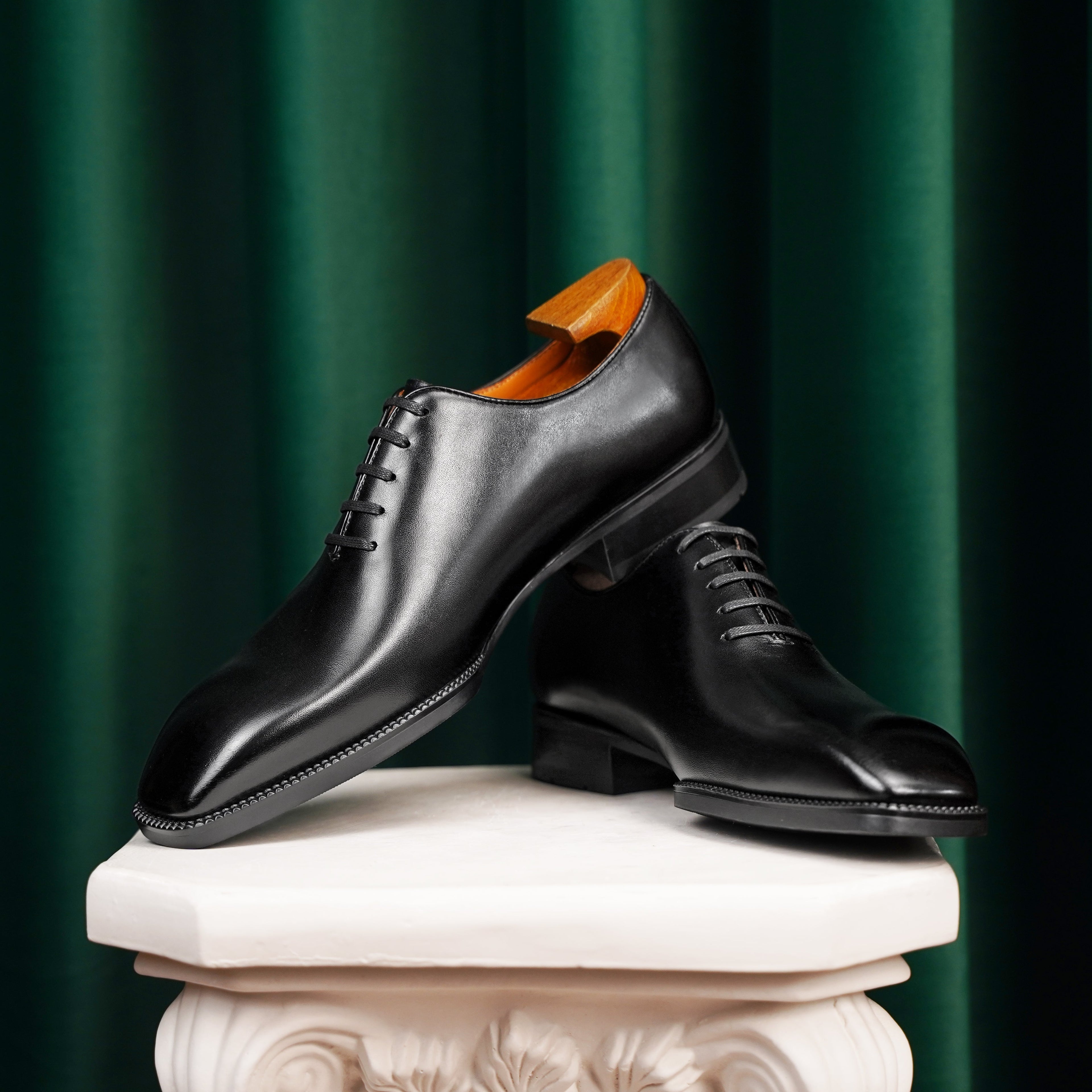 Wholecut Oxford Blake Stitch Leather Sole