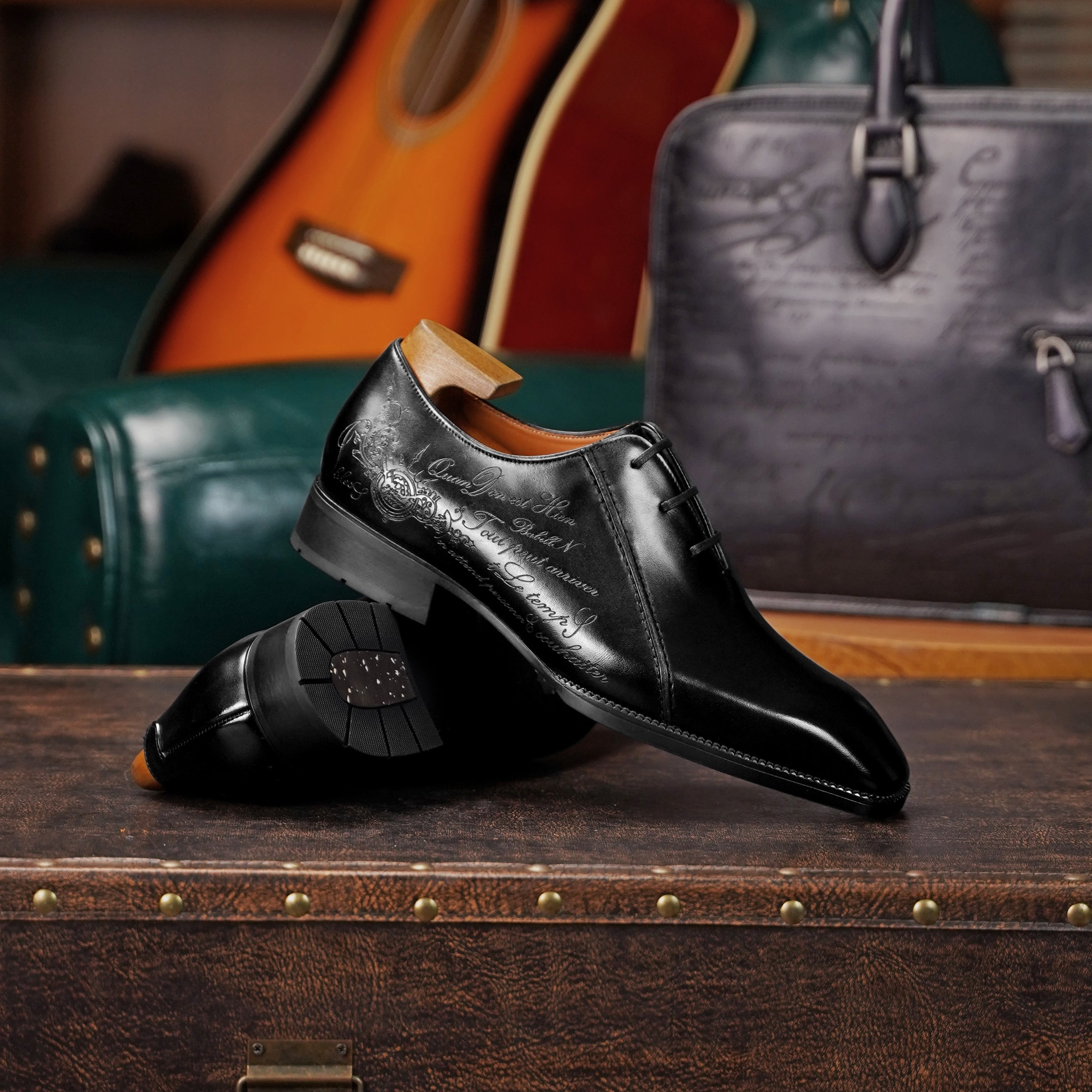 Vescano Ferrara — Plain-Toe Oxford