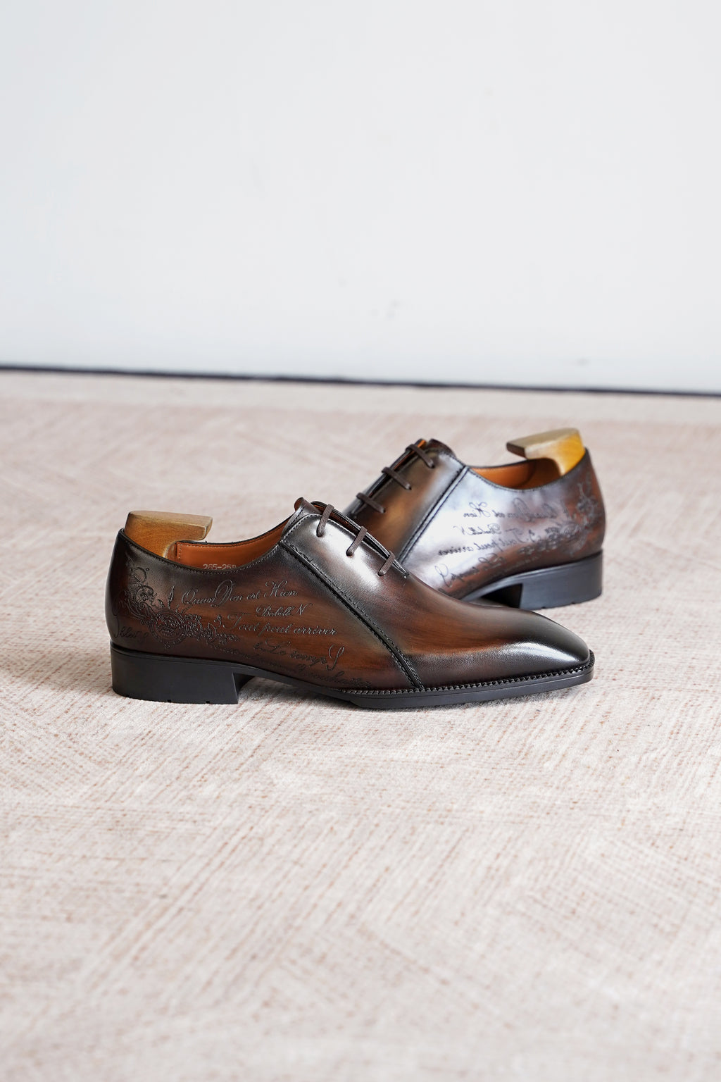 Vescano Ferrara — Plain-Toe Oxford
