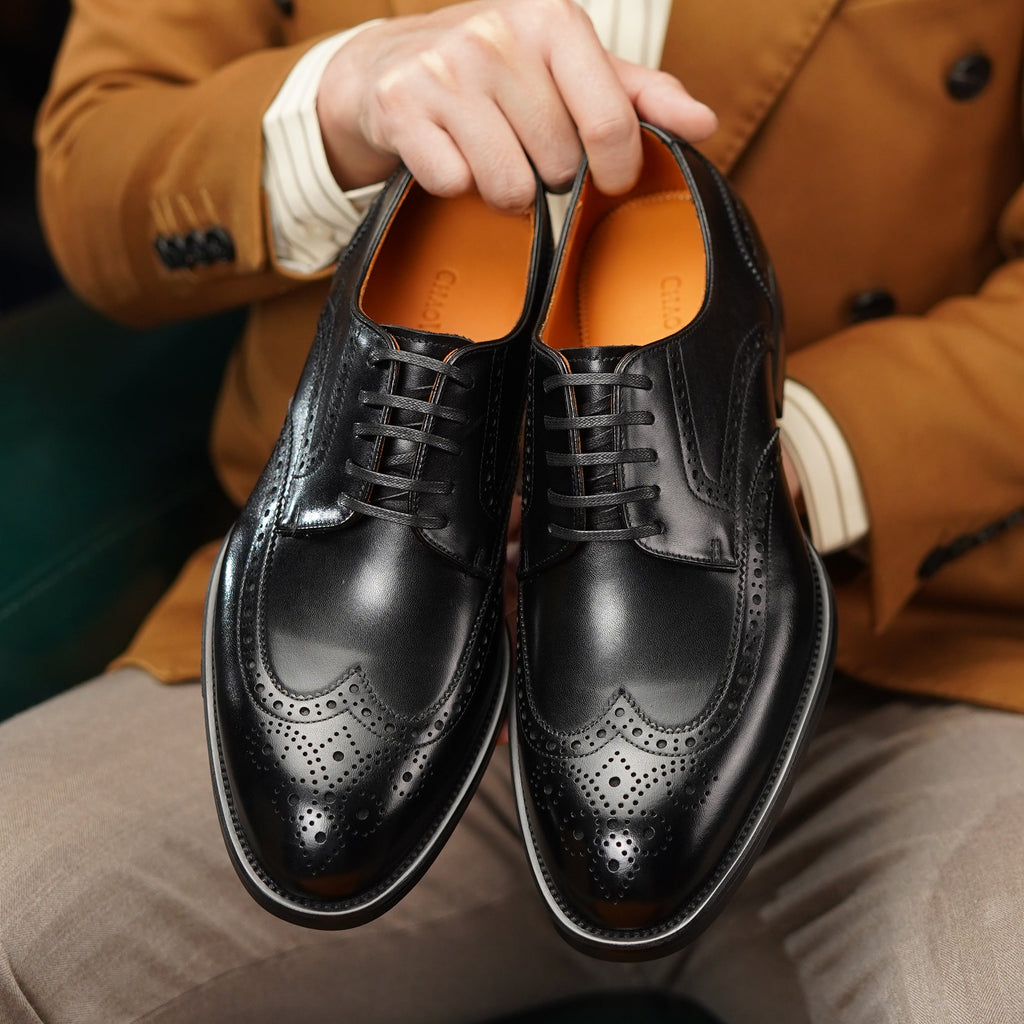 Refined Black-Stitch Derby