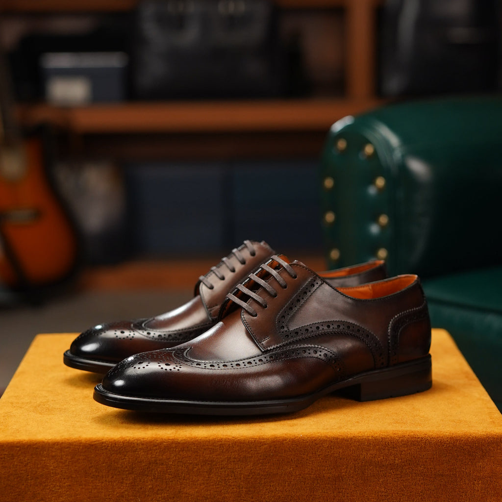 Refined Black-Stitch Derby