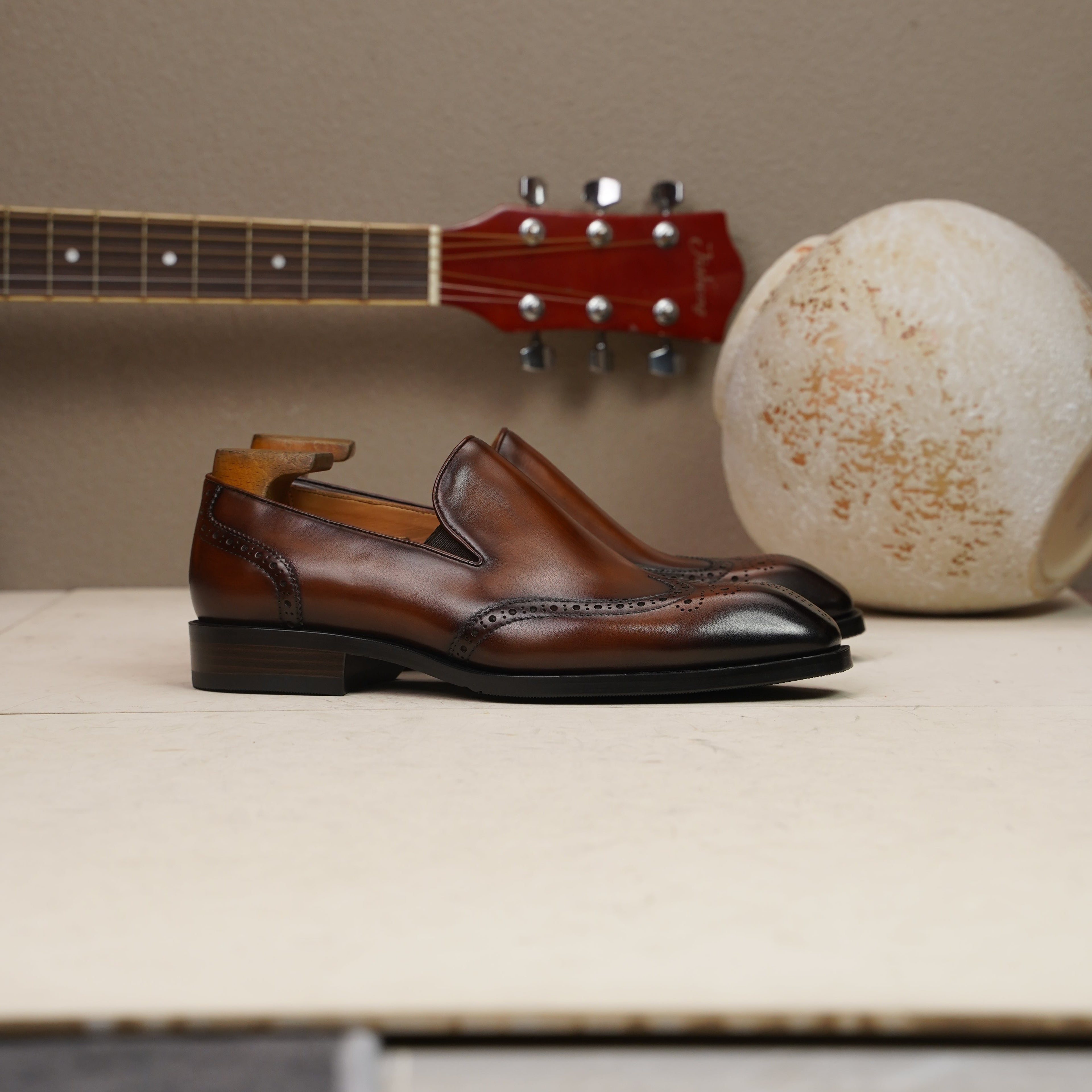 Vescano Capri — Brogue Loafer