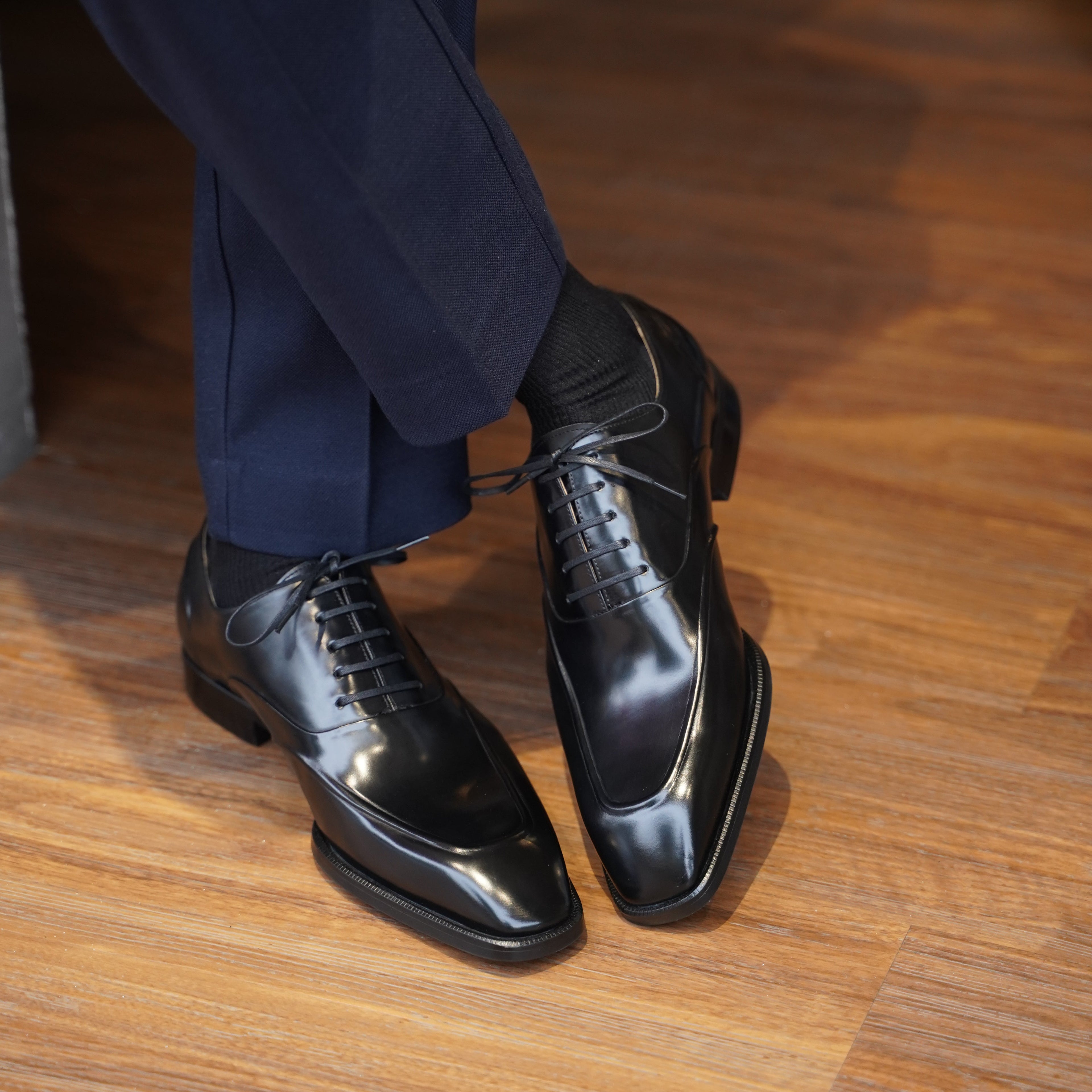 Vescano Lucca — Apron-Toe Oxford