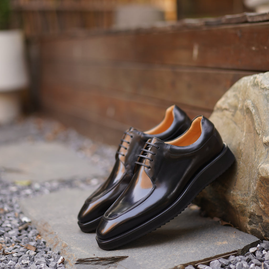 Vescano Lecce — Apron-Toe Derby