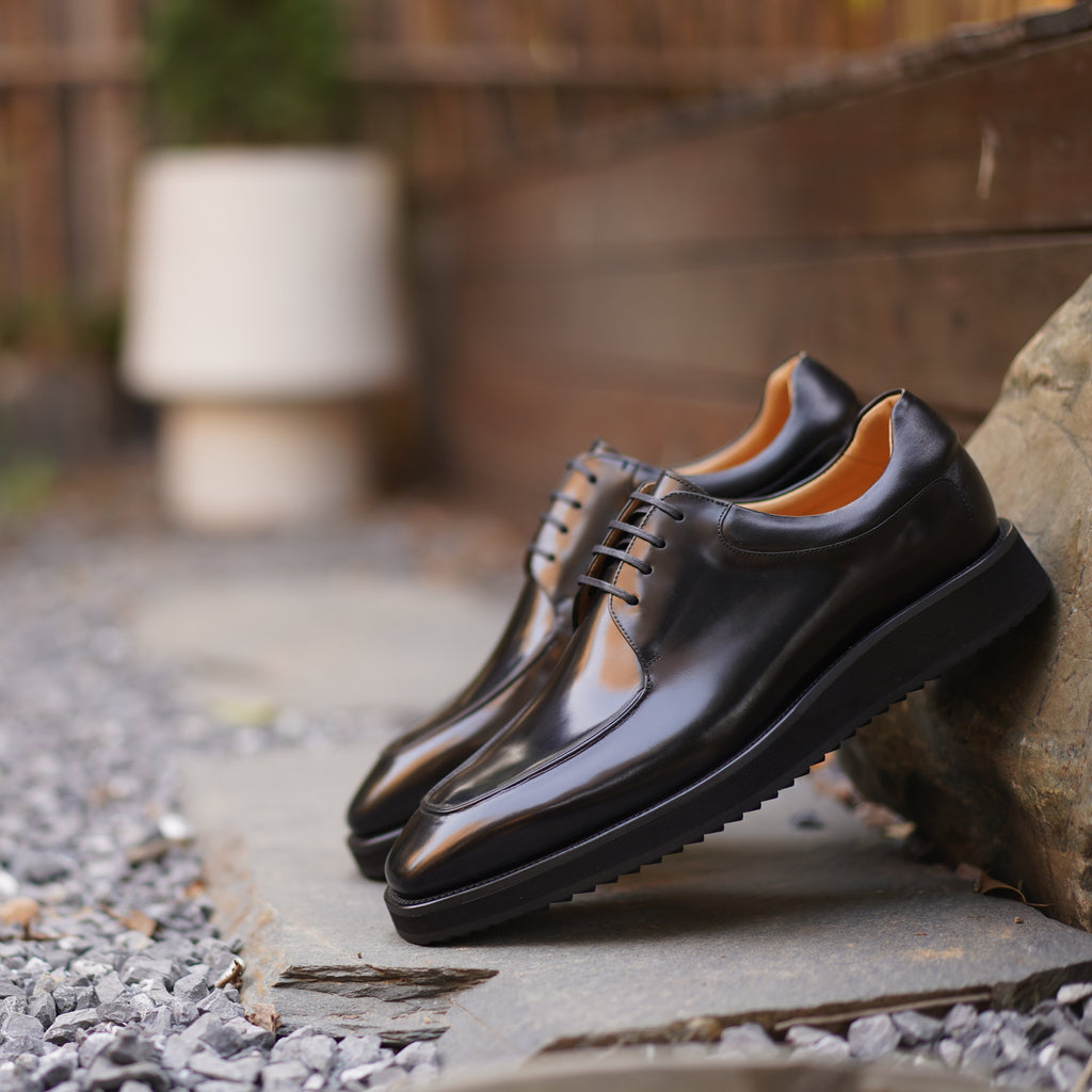 Vescano Lecce — Apron-Toe Derby