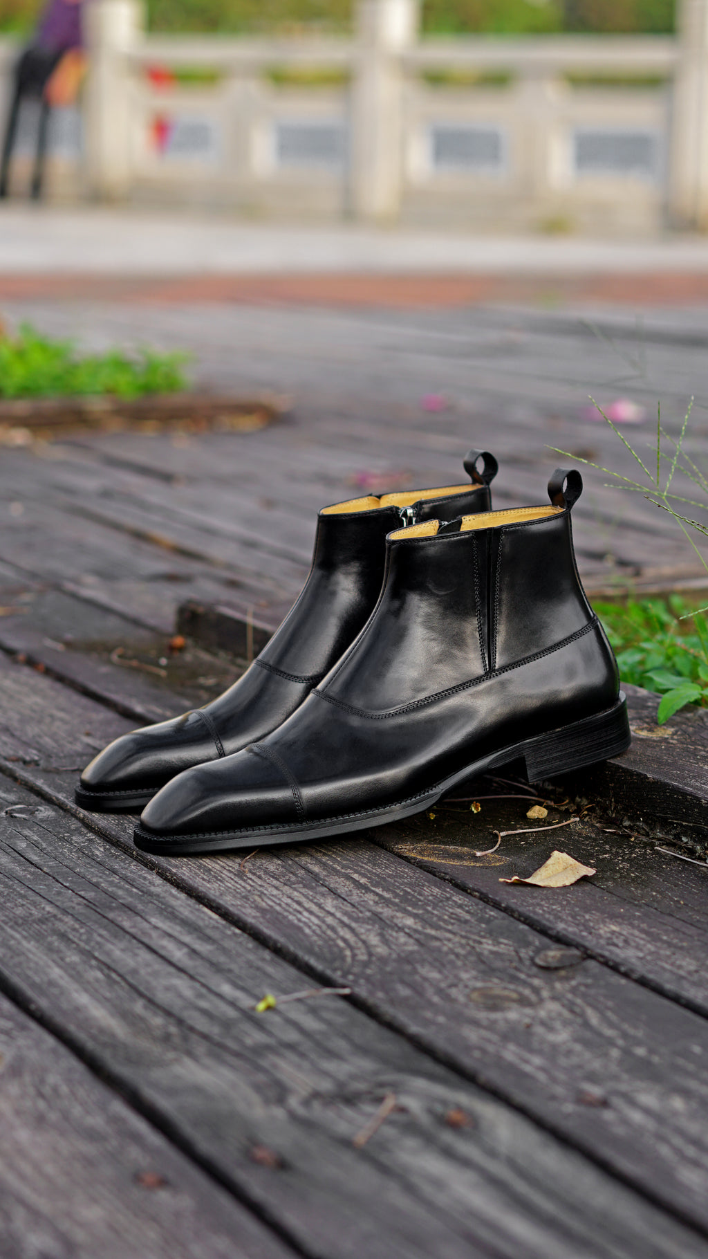Vescano Pavia — Cap-Toe Chelsea Boot