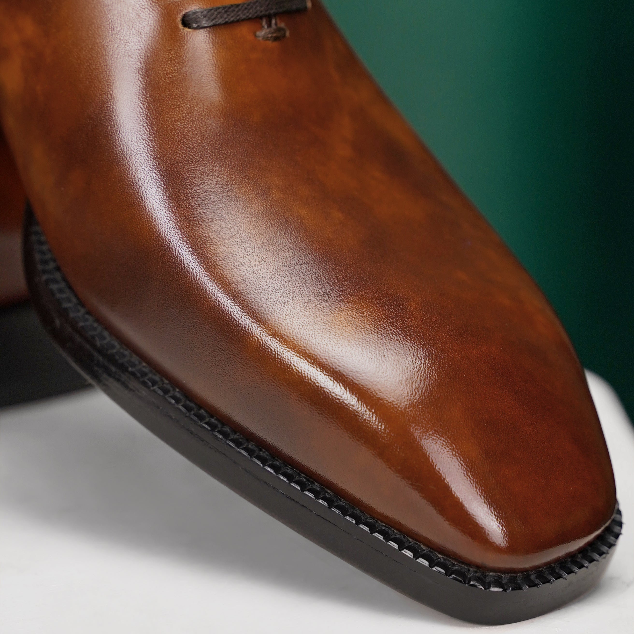 Wholecut Oxford – Burnished Patina