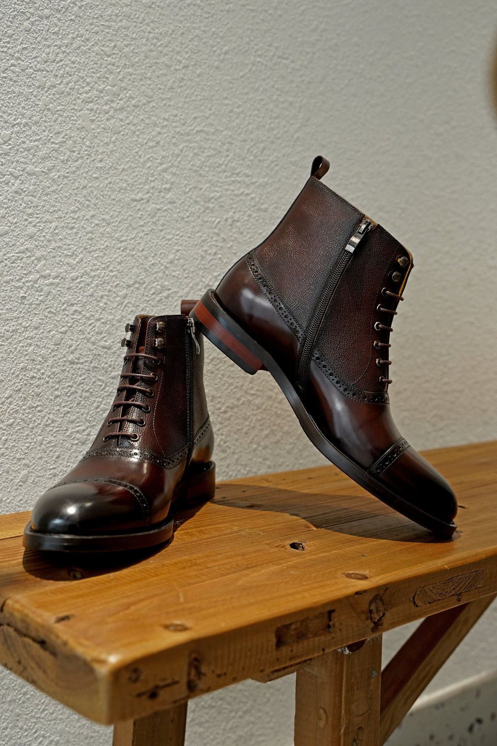 Vescano Imola — Cap-Toe Lace-Up Boot