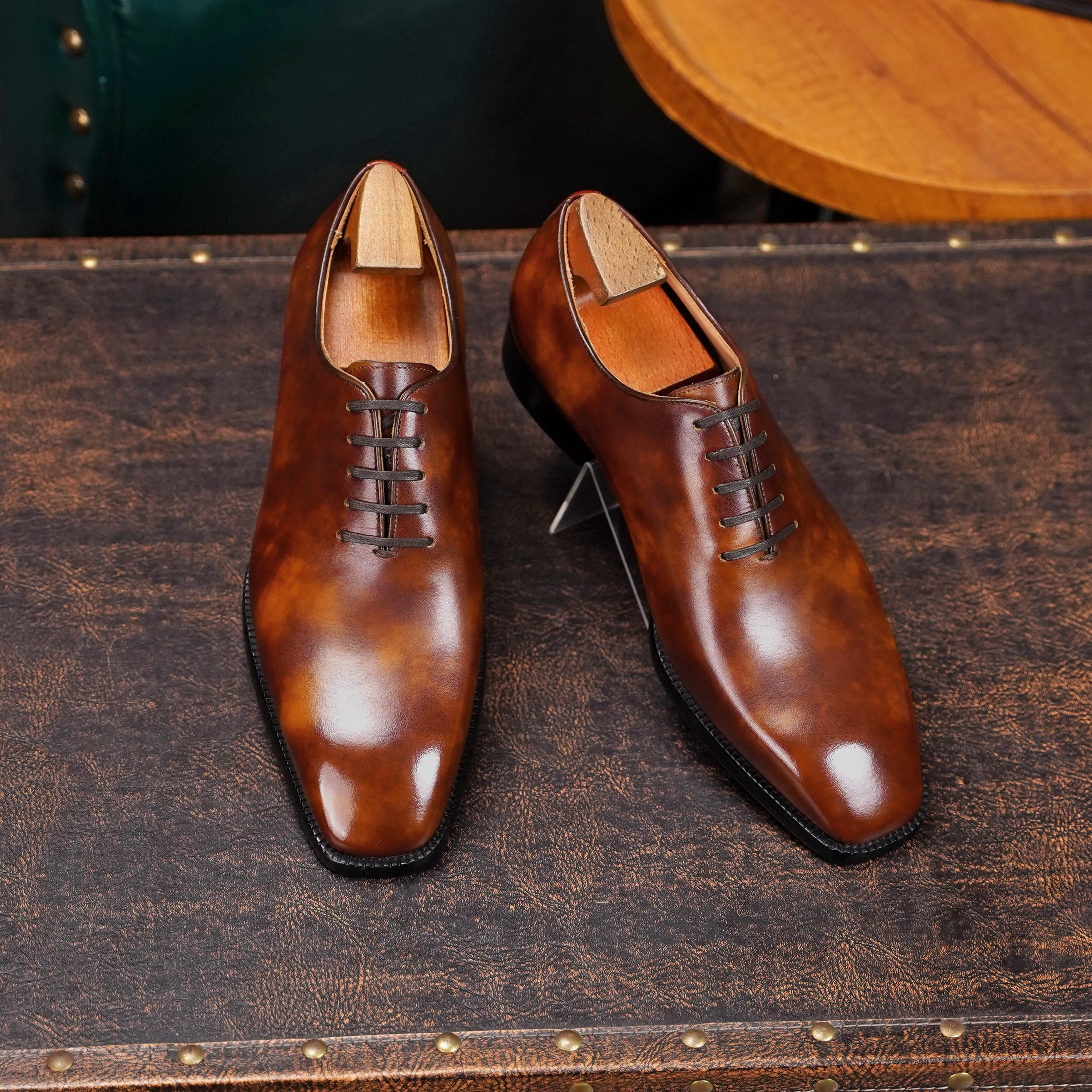 Wholecut Oxford – Burnished Patina