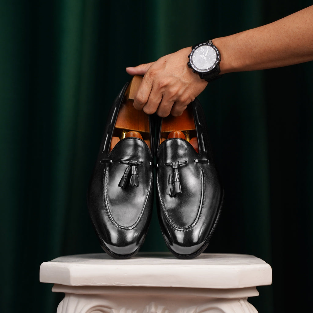 Hand-Finished Tassel Loafer – Blake Construction