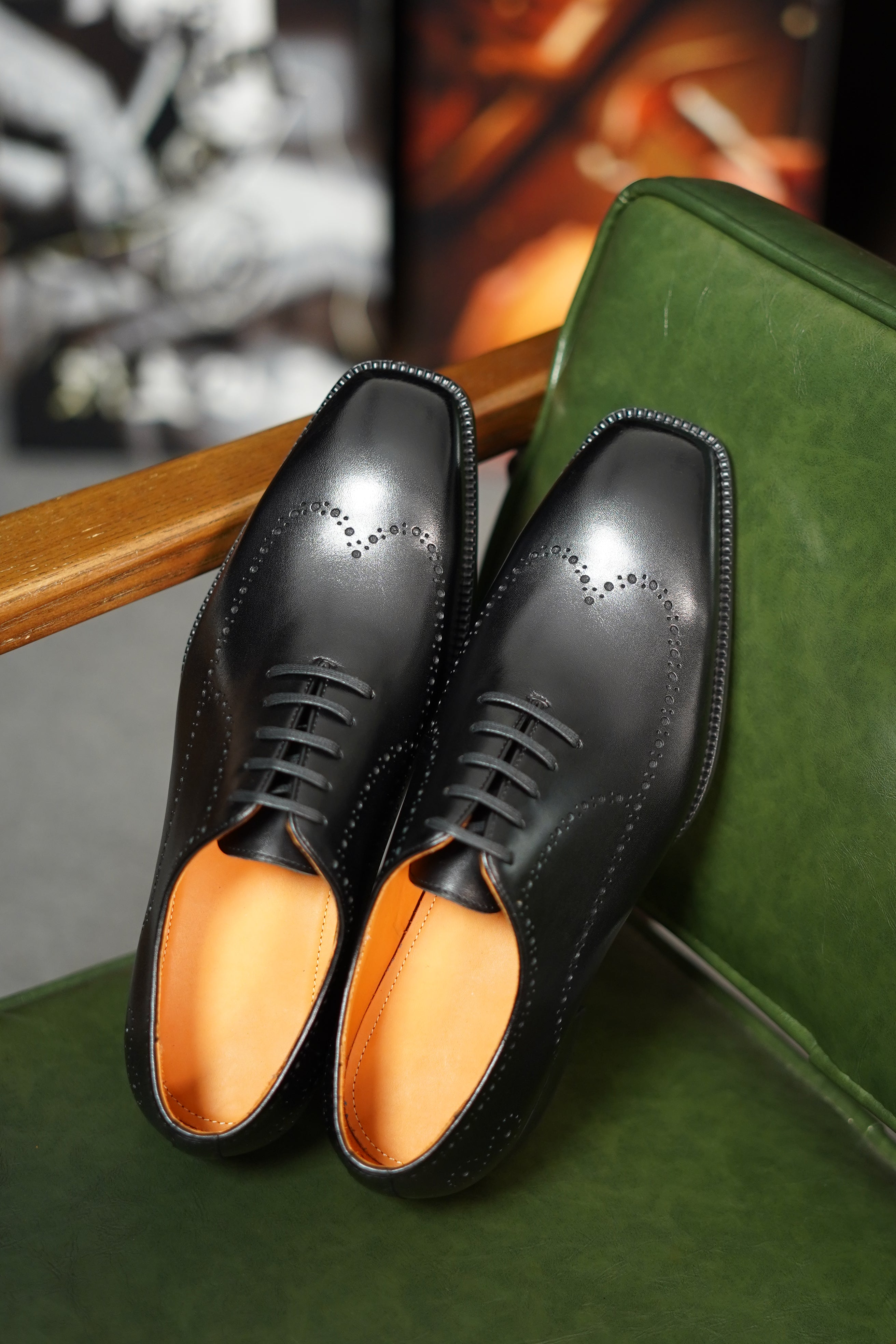 Wingtip Oxford Blake Stitch Leather Shoes